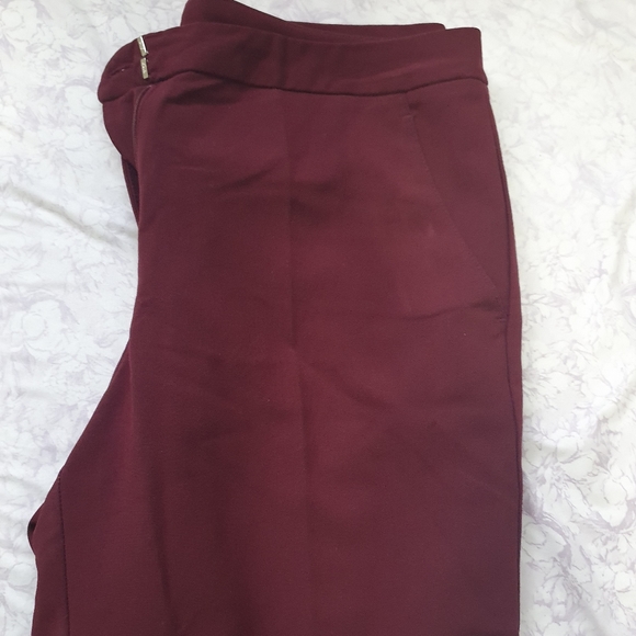 Size 8 Worthington pants - Picture 3 of 4